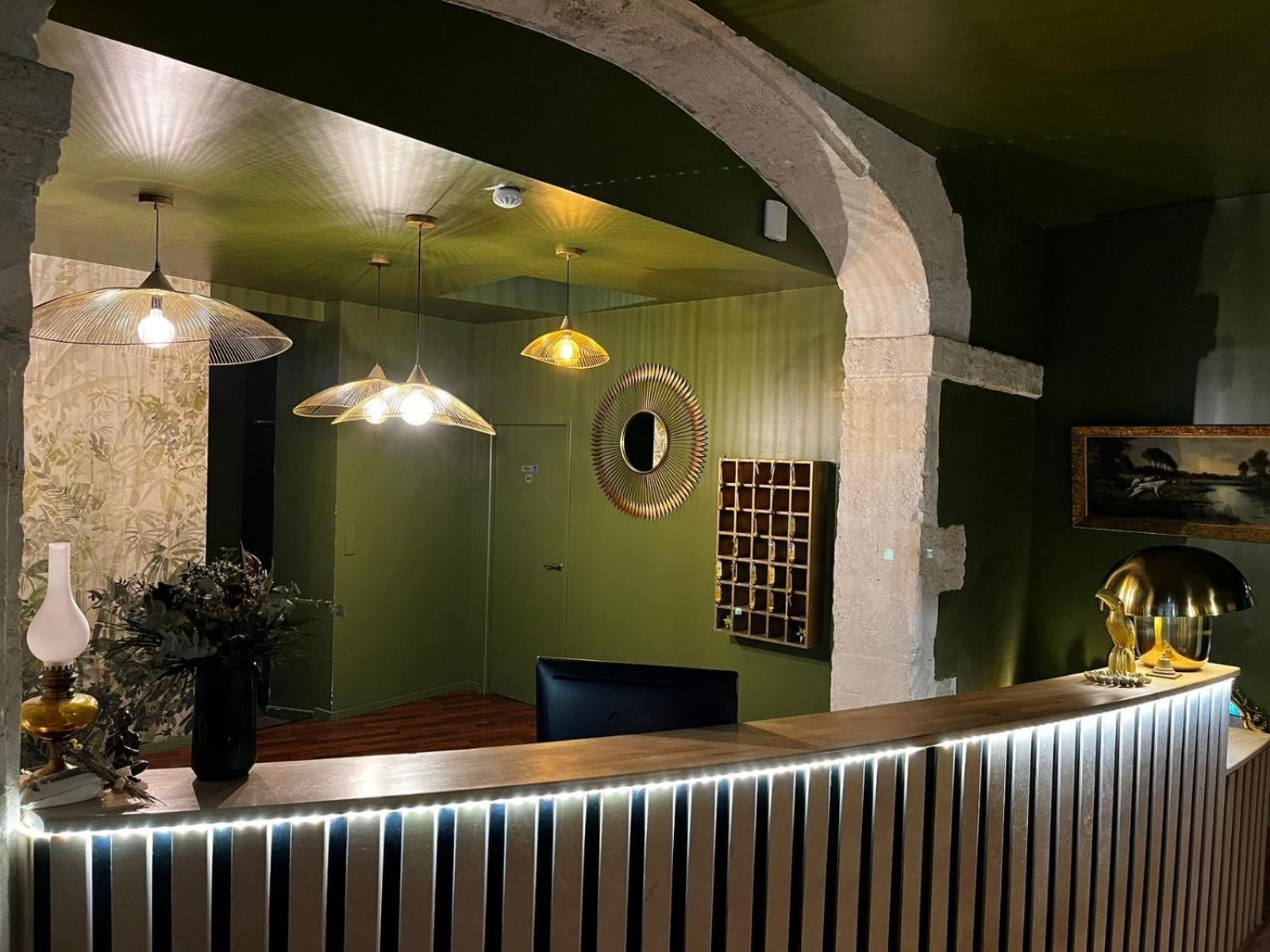 Hotel Abalone - Centre Gare Ним Экстерьер фото